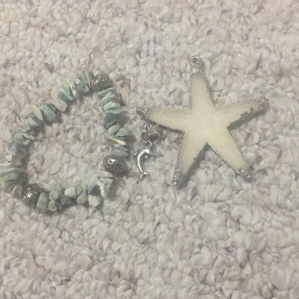 Lot of jewelry